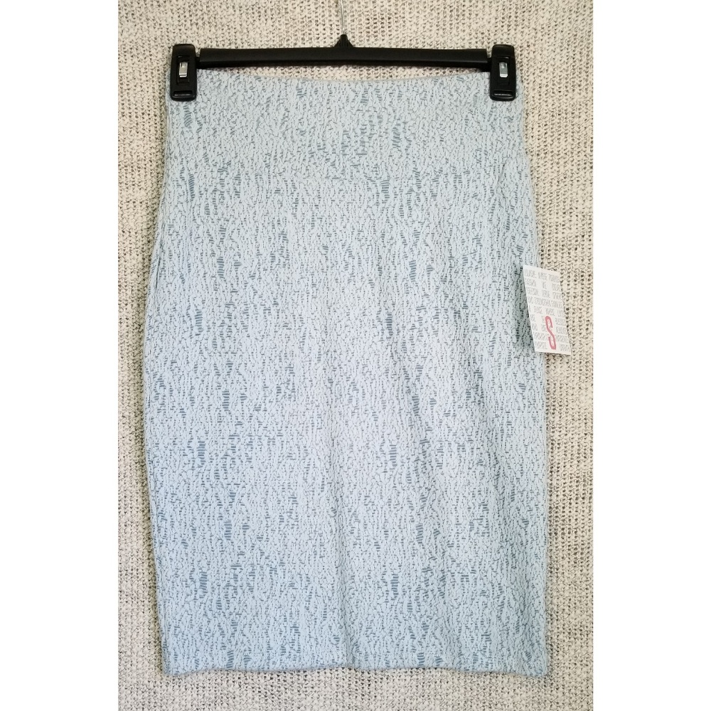 LuLaRoe Cassie